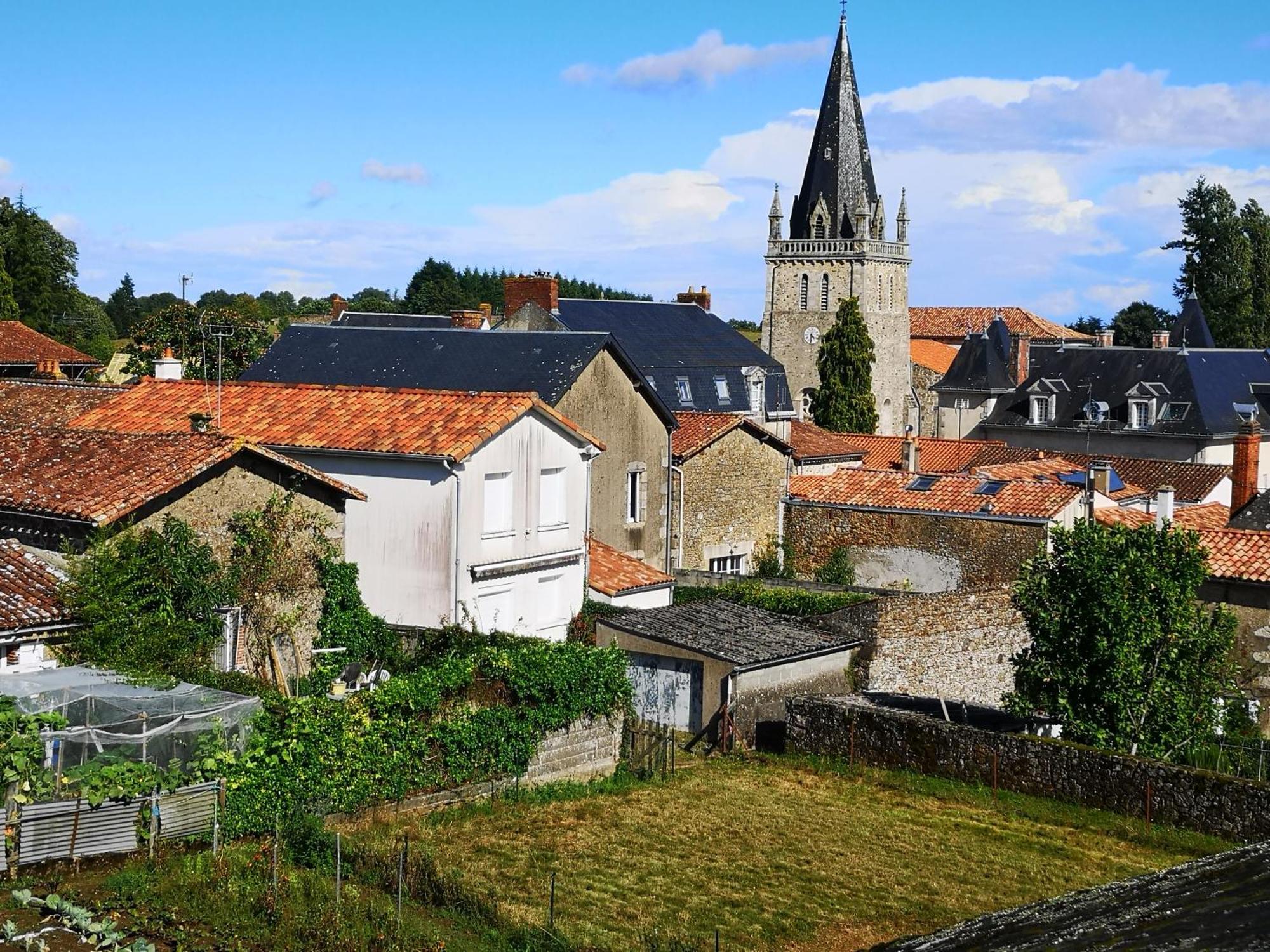 Gite Duguesclin La Flocellière Esterno foto
